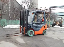 Зображення для оголошення Вилочный погрузчик бу TOYOTA 32-8FG15