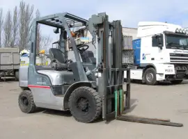 Зображення для оголошення Дизельный вилочный погрузчик Nissan YL02A25 на 2.5 тонны