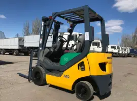 Зображення для оголошення Вилочный погрузчик навантажувач Komatsu на 1 тонну