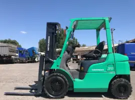 Зображення для оголошення Автонавантажувач Mitsubishi FD20T-F18C з щоглою контейнерного типу