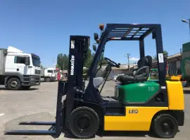 Зображення для оголошення Вилочный автопогрузчик Komatsu грузоподъёмностью 2 тонны с мачтой триплекс