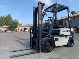 Зображення для оголошення Вилочный автопогрузчик/автонавантажувач Komatsu с двигателем Toyota 5K