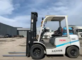 Зображення для оголошення Вилковий дизельний автопогрузчик TCM, на спарці та з бічним зміщенням. Модель: FD30T4