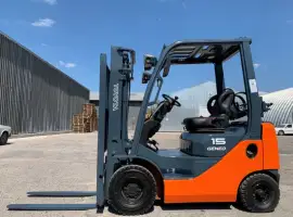 Зображення для оголошення Бензиновый вилочный автопогрузчик Toyota. Модель: 8FG15. 2012 года выпуска