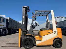 Зображення для оголошення Вилочний навантажувач TCM FG20T6 з щоглою триплекс 5.4 метри