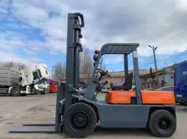 Зображення для оголошення Вилочний навантажувач Nissan PGF02M30 на 3 тонни з сайд-шифтом