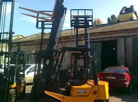 Зображення для оголошення Дизельный автопогрузчик TСМ FD20Z2 на 2 тонны