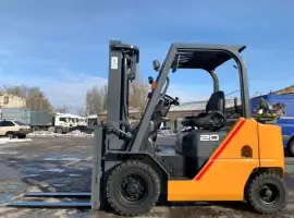 Зображення для оголошення Вилочний погрузчик TCM (Nissan), вагонник. 2017 року