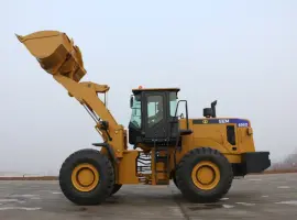 Зображення для оголошення Фронтальный погрузчик SEM 656D