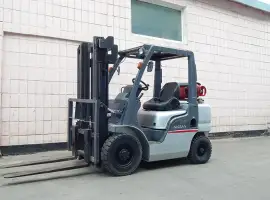 Зображення для оголошення Вилочный погрузчик бу NISSAN NL02A25D (газ/бензин)