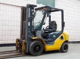 Зображення для оголошення Вилочный погрузчик бу KOMATSU FG25T-17