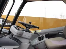Зображення для оголошення Телескопический погрузчик CATERPILLAR TH330B 4x4x4 2007 года