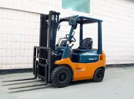 Зображення для оголошення Вилочный погрузчик бу TOYOTA 02-7FGL15