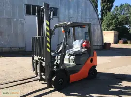 Зображення для оголошення Погрузчик телескопический TOYOTA 02-8FGF15