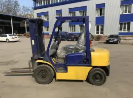 Зображення для оголошення Дизельный погрузчик Komatsu FD25T-14, 2000 г., 3880 м/ч, вагонник