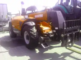 Зображення для оголошення Телескопический погрузчик Manitou MT 1135, 2014 года, 700 м/ч