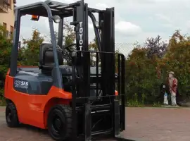 Зображення для оголошення Дизельный погрузчик бу Toyota 02-7FDF15, 2005 г