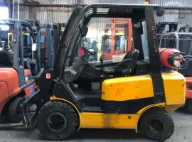 Зображення для оголошення Вилочный погрузчик на газу JCB TLT25G