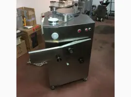 Зображення для оголошення Шприц колбасный Фрей