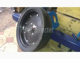 F06120406R Колесо конроля глубины сеялки пропашной Гаспардо в сборе