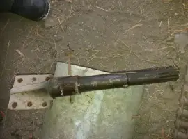 Зображення для оголошення Вал цапфы переднего моста Т-40 (Т50-3001184) п-во СССР