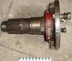 Зображення для оголошення Вал ведущего колеса бортовой ДТ-75 (77.39.012)