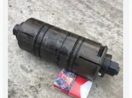 Зображення для оголошення Вісь вертикального шарніру К-700, К-701 у сборі розрізна ( 700.28.00.010)