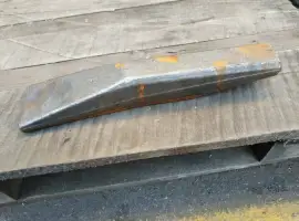 Зображення для оголошення Зуб ковша экскаватора МТЗ