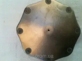 Зображення для оголошення Крышка бака Т-150,  Т-40,  Т-150, ЮМЗ,  Д65