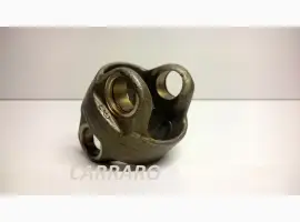 Зображення для оголошення Кулак 046215 Carraro, Корпус крестовины 46215 Faresin, Чашка John Deere ER046215