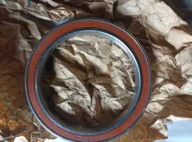 Підшипник 216028