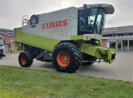 Запчасти комбайна Клас Claas