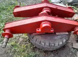 Зображення для оголошення Продам балансири для гноєрозкидача РОУ-6