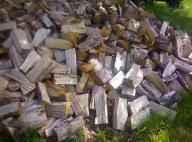Продам дубовые дрова от производителя 20 кубов