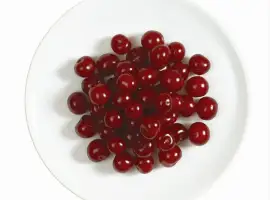 Зображення для оголошення Вишня з кісточкой куплю