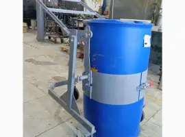 Бочкоперекидач (діжковоз)