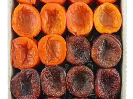 Зображення для оголошення Курага Асорті натуральна абрикос та шоколадна 1кг