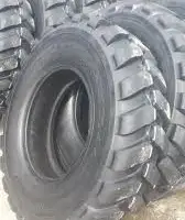 Зображення для оголошення Шина на JCB погрузчик 12.5/80-18 и 18.4-26