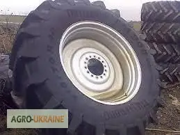 Зображення для оголошення Шина Б/у для импортных комбайнов передняя 900/60R32 и задняя 18