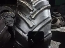 Зображення для оголошення Бу шина 650/75R32 (24.5-R32) Continental на комбайн