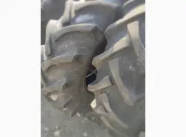 Зображення для оголошення Бу шина 14.9-24 (380/85R24) BKT на трактор