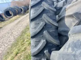 Зображення для оголошення Бу шина 300/95r46 Kleber на опріскиватель