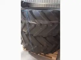Зображення для оголошення Бу шина 600/70R30 Michelin пара