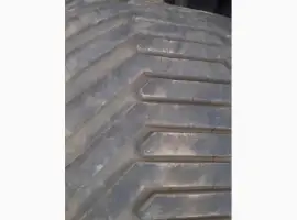 Зображення для оголошення Б/у шина на комбайн 700/50R26.5