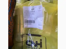 Зображення для оголошення Муфта гідравлічна(мама) 91898881 CNH