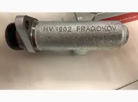 Зображення для оголошення Головний гальмівний циліндр HV1902