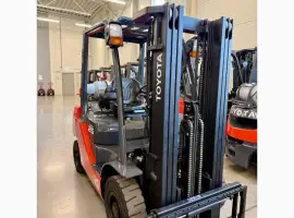 Зображення для оголошення Вилковий навантажувач Toyota 06-8FG25F 2018 року 4282 мотогодин