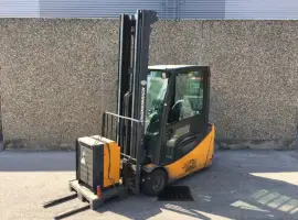 Зображення для оголошення Вилочный погрузчик Jungheinrich EFG 220