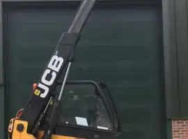 Зображення для оголошення Вилочный погрузчик JCB TLT 25G