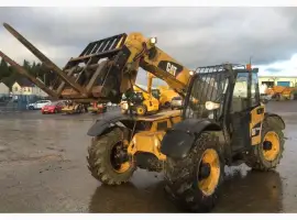 Зображення для оголошення Телескопический погрузчик CAT TH330 агри